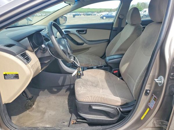 2014 HYUNDAI ELANTRA