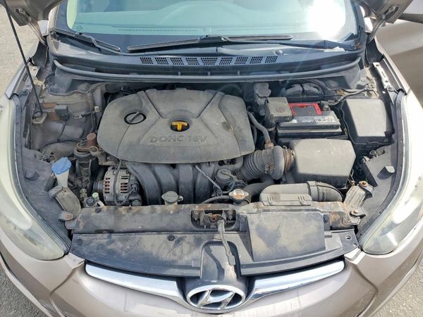 2014 HYUNDAI ELANTRA