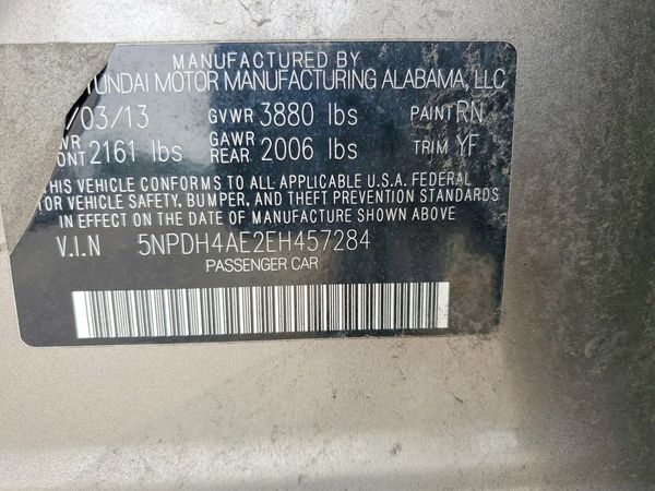 2014 HYUNDAI ELANTRA