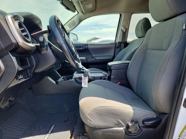 2016 TOYOTA TACOMA