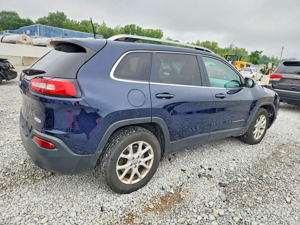 2016 JEEP CHEROKEE LATITUDE 4X4
