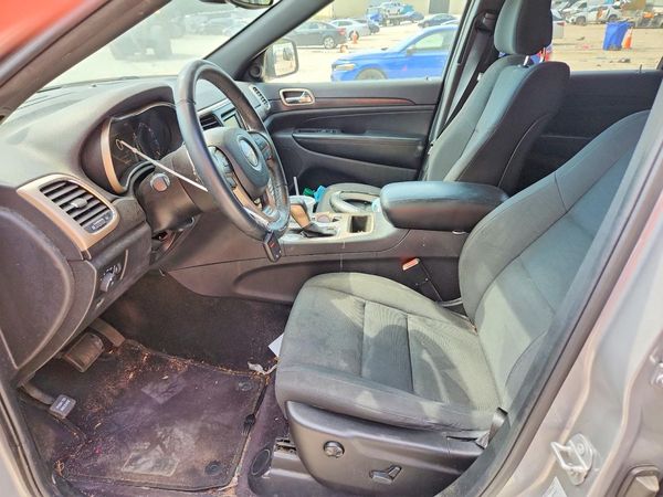 2017 JEEP GRAND CHEROKEE LAREDO 4X2