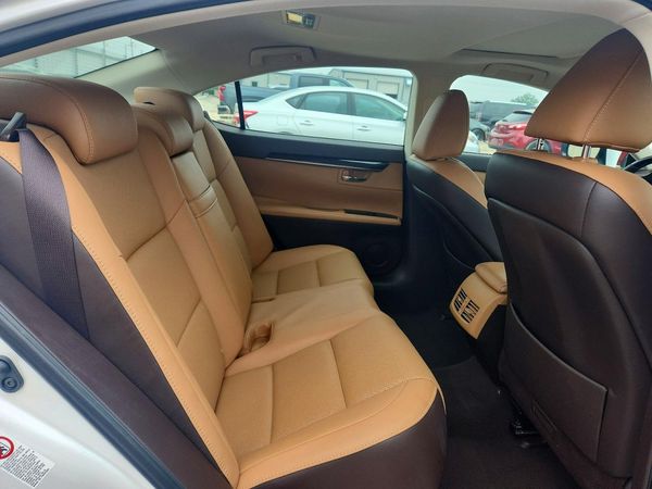 2016 LEXUS ES 350