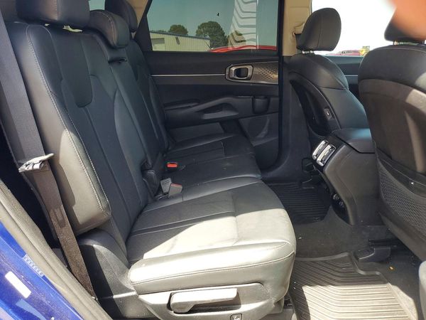 2021 KIA SORENTO S
