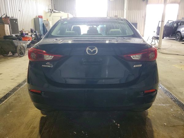 2016 MAZDA 3