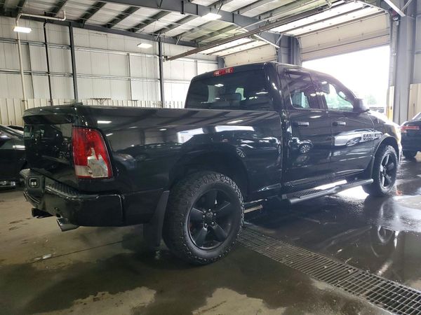 2018 RAM 1500 ST