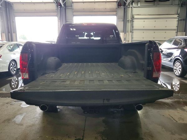 2018 RAM 1500 ST