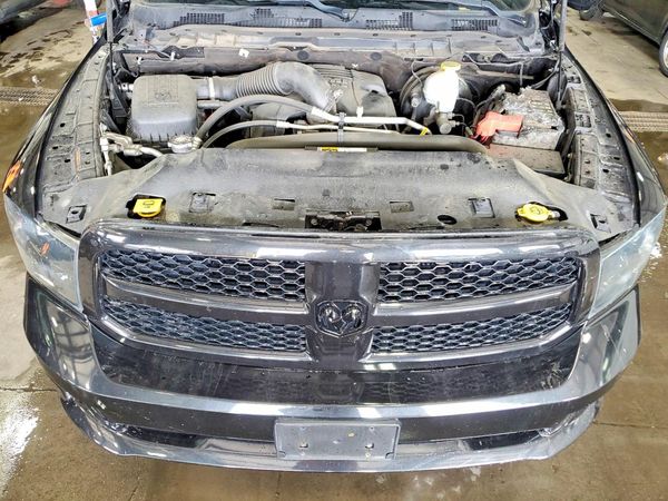 2018 RAM 1500 ST