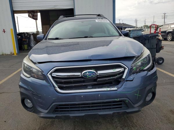 2018 SUBARU OUTBACK Premium