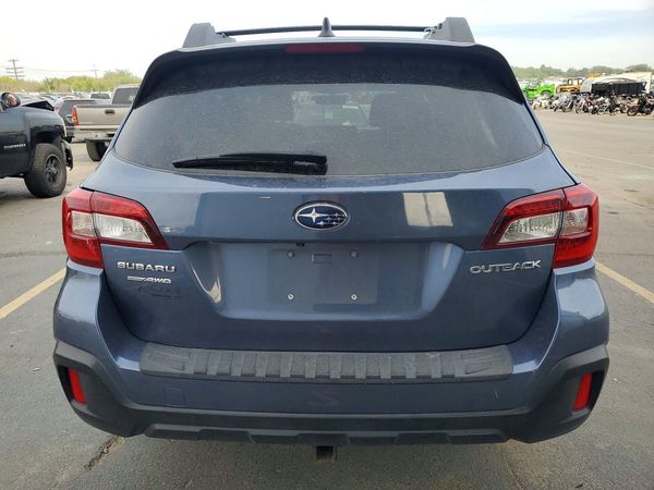 2018 SUBARU OUTBACK Premium