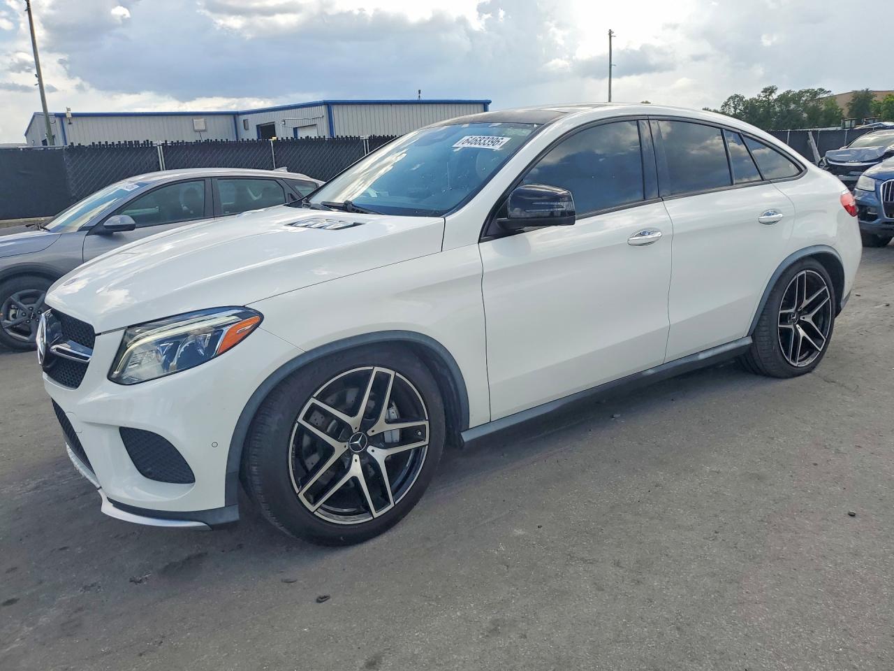 2017 MERCEDES-BENZ GLE COUPE AMG GLE43 — Front 3/4