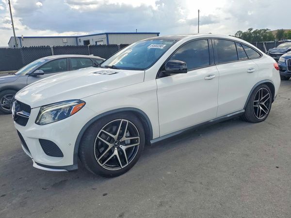2017 MERCEDES-BENZ GLE COUPE AMG GLE43 — Front 3/4
