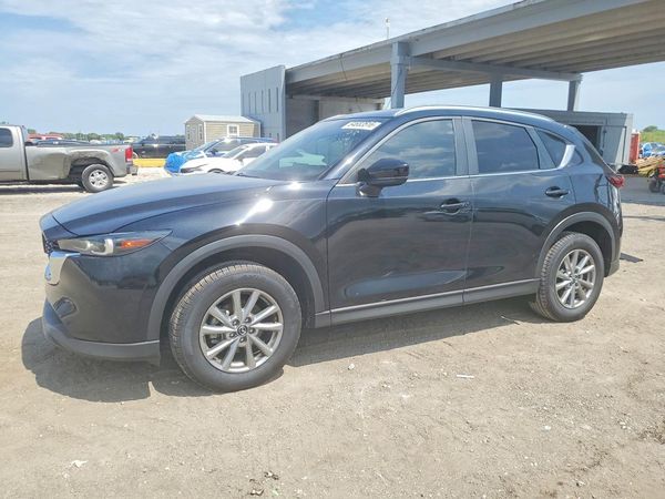 2022 MAZDA CX-5 Preferred Package