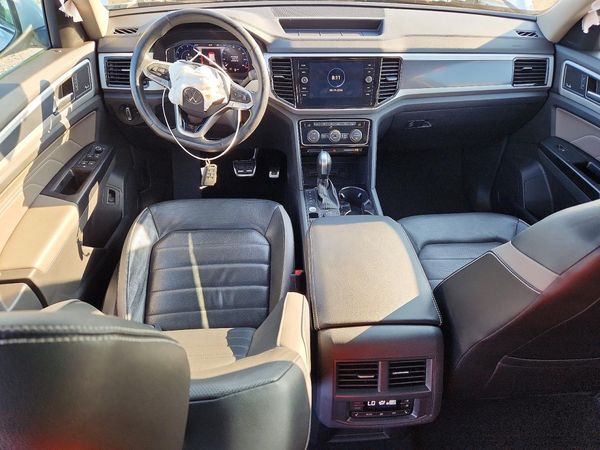 2021 VOLKSWAGEN ATLAS