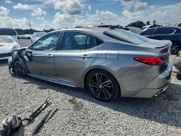 2025 TOYOTA CAMRY