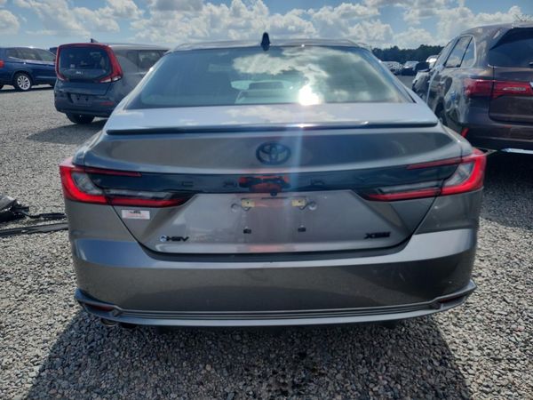 2025 TOYOTA CAMRY