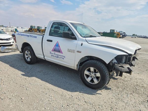 2017 RAM 1500 ST REG CAB 4X4
