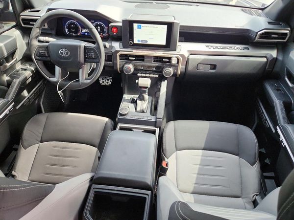 2025 TOYOTA TACOMA