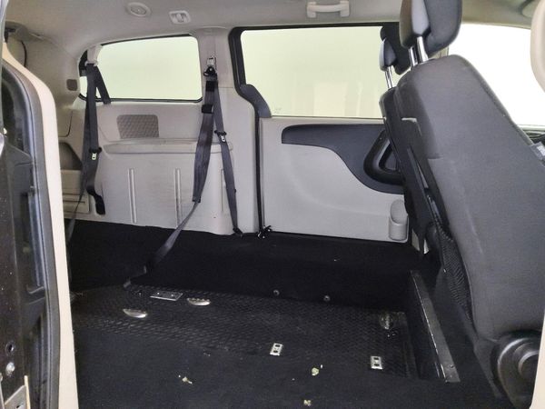 2020 DODGE GRAND CARAVAN SE