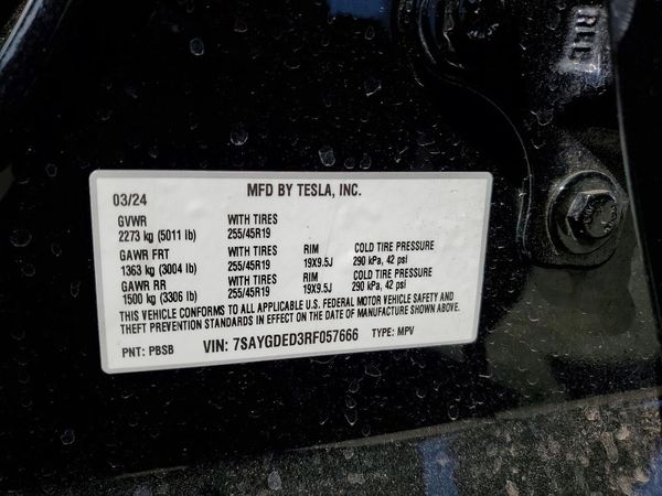 2024 TESLA MODEL Y