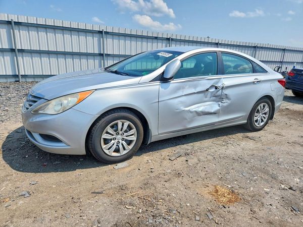 2012 HYUNDAI SONATA