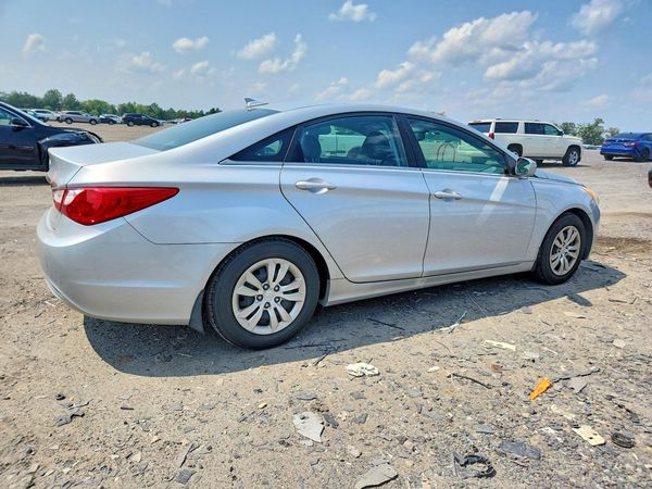 2012 HYUNDAI SONATA