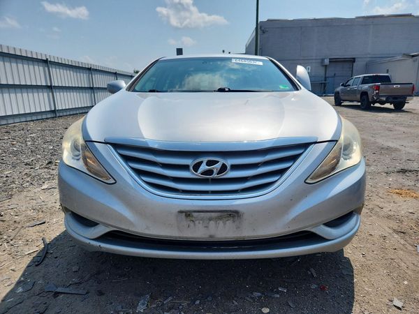 2012 HYUNDAI SONATA