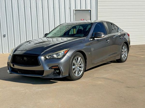 2015 INFINITI Q50