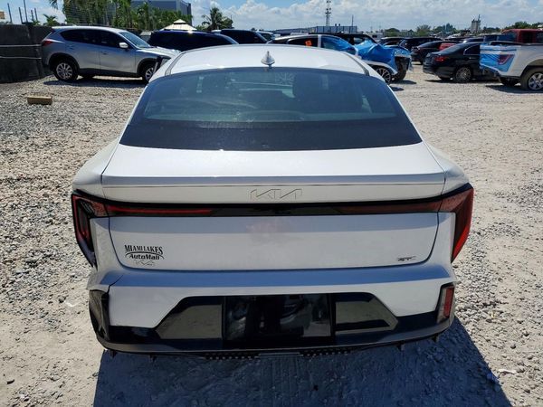 2026 KIA K4
