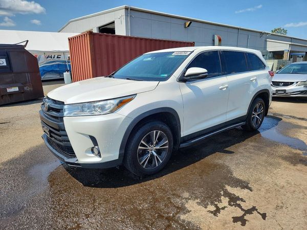 2019 TOYOTA HIGHLANDER