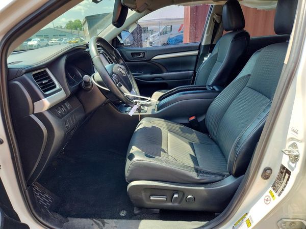 2019 TOYOTA HIGHLANDER