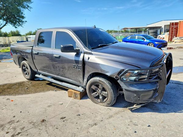 2022 RAM 1500 Tradesman — Passenger 3/4