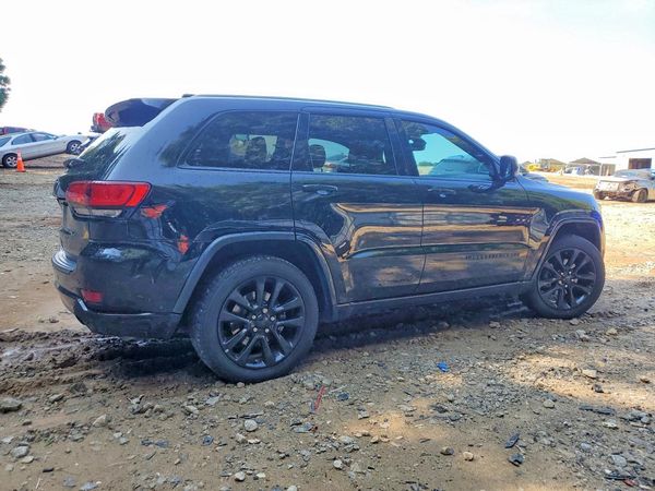 2019 JEEP GRAND CHEROKEE Laredo