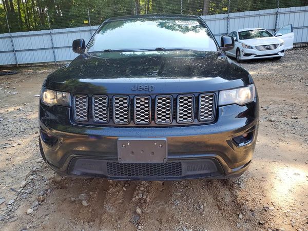 2019 JEEP GRAND CHEROKEE Laredo