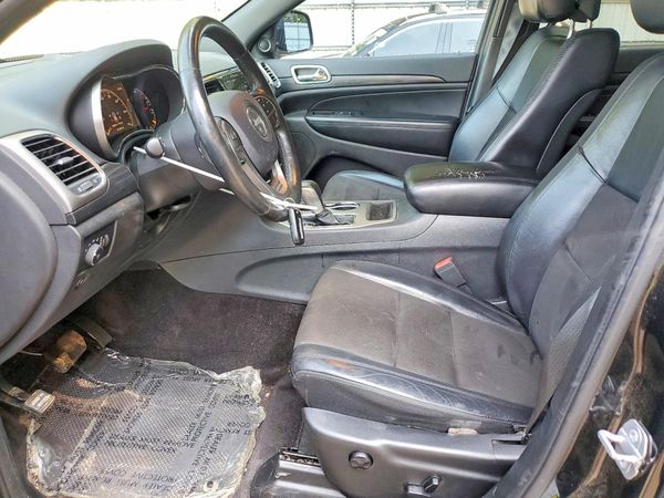 2019 JEEP GRAND CHEROKEE Laredo