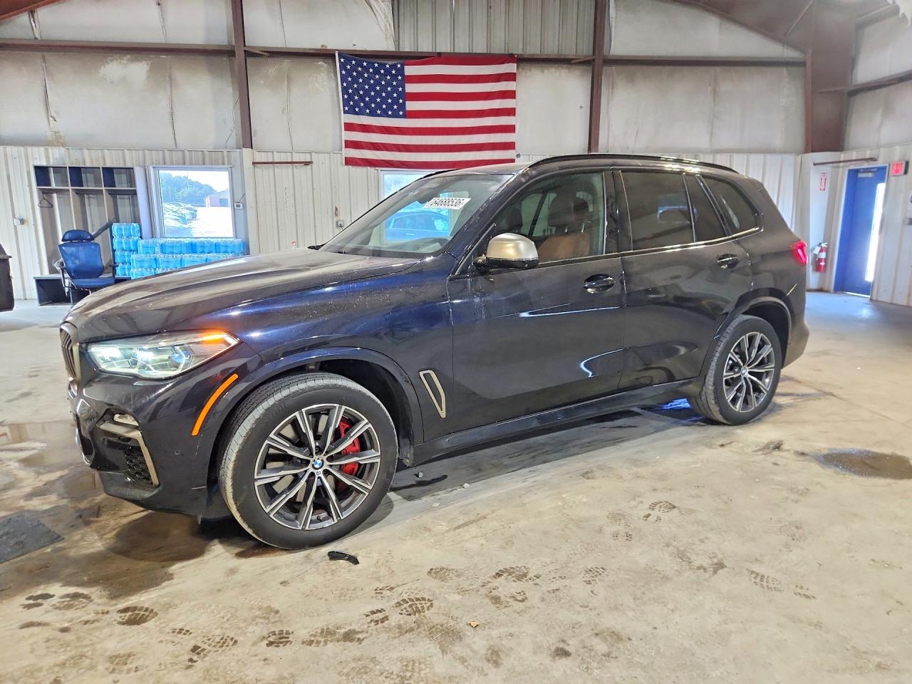 2021 BMW X5 M50i
