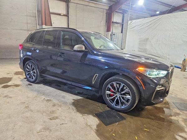 2021 BMW X5 M50i
