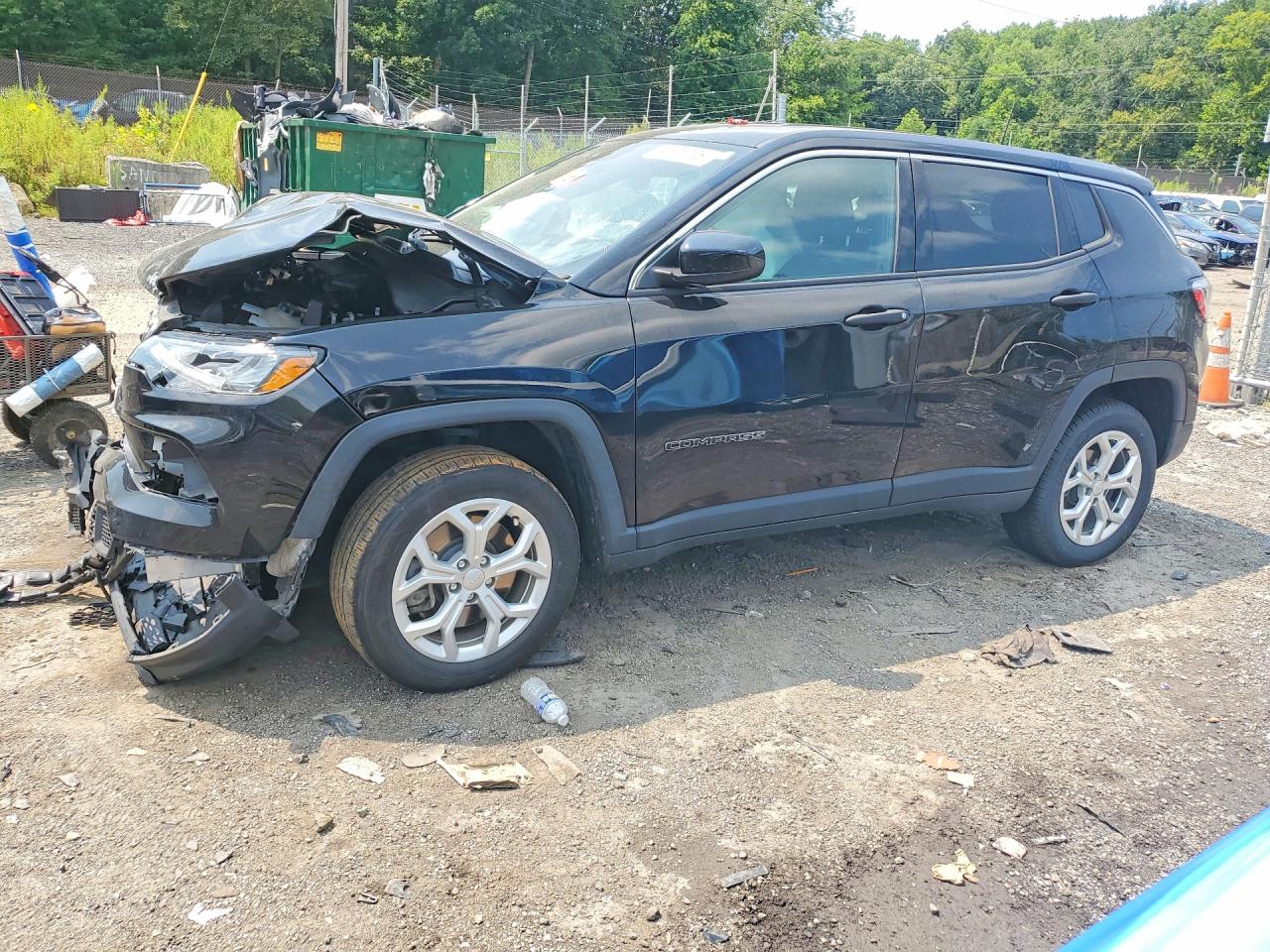 2024 JEEP COMPASS Sport — Front 3/4