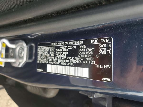 2019 VOLVO XC60 Momentum