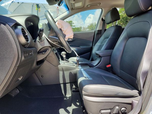 2020 HYUNDAI KONA Limited