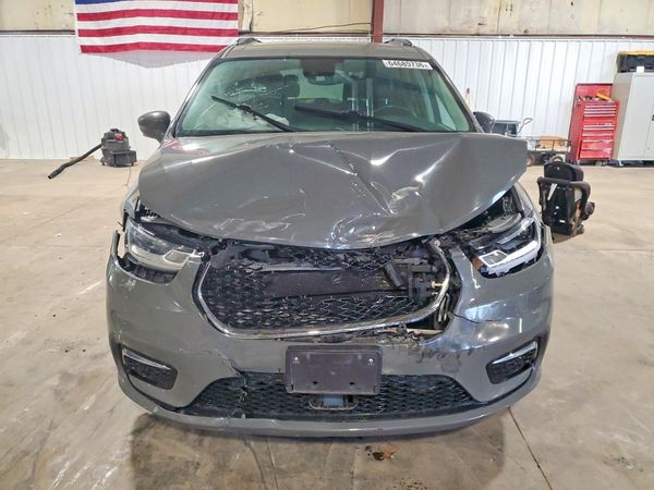 2022 CHRYSLER PACIFICA