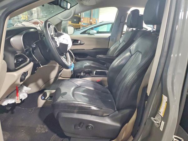 2022 CHRYSLER PACIFICA