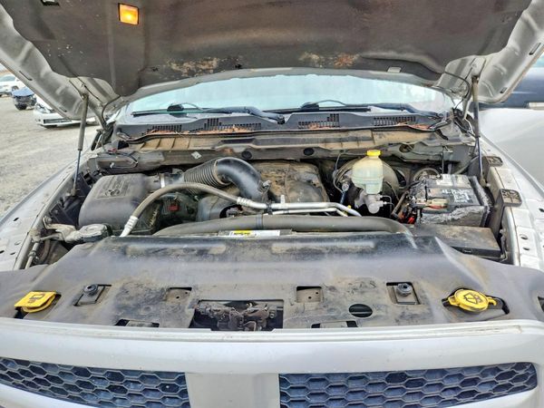 2015 RAM 1500 SLT