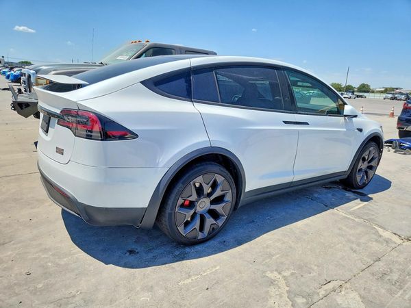 2026 TESLA MODEL X