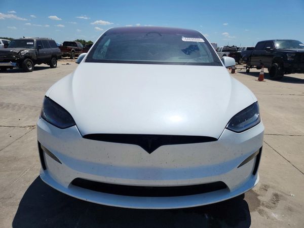 2026 TESLA MODEL X