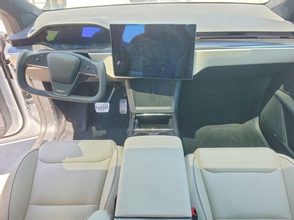 2026 TESLA MODEL X