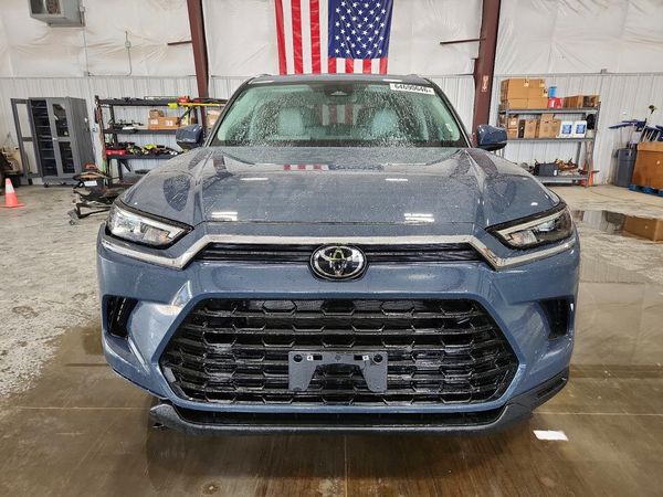 2024 TOYOTA GRAND HIGHLANDER