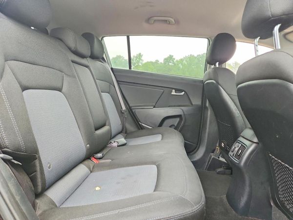 2016 KIA SPORTAGE LX w/Popular Pkg