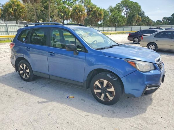 2018 SUBARU FORESTER Premium+ES