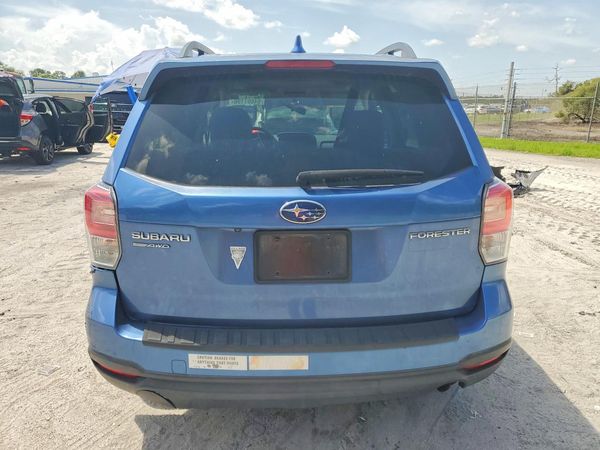 2018 SUBARU FORESTER Premium+ES